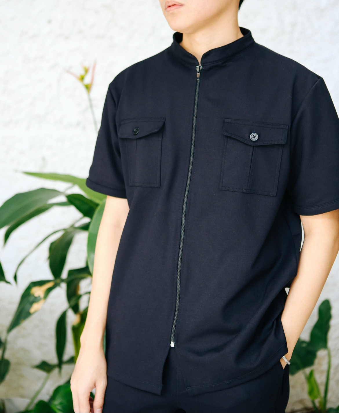 Essential Short Sleeve Zipper Shirt