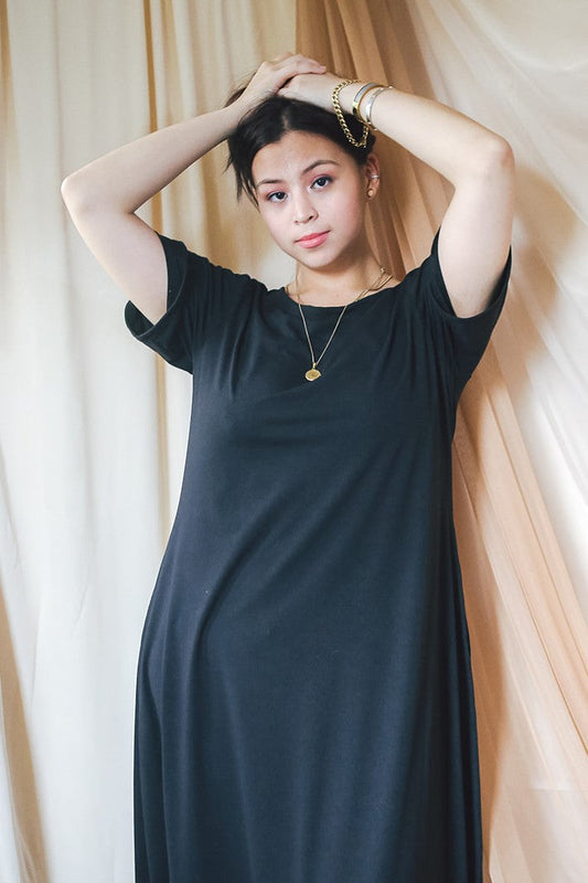 Kensington Midi T-shirt Dress in Black